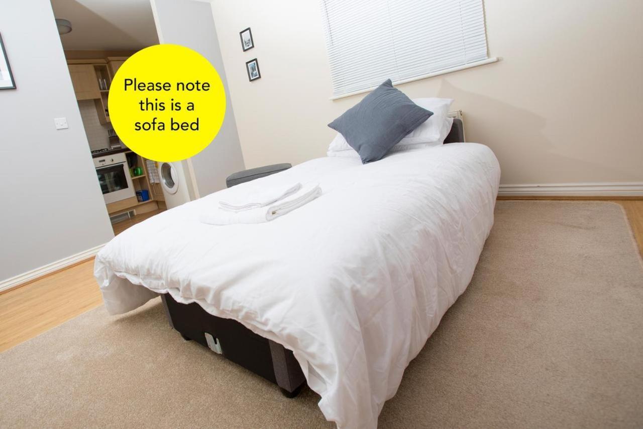 2 Bed 2 Bathroom Apartment Free Parking Бристол Екстериор снимка